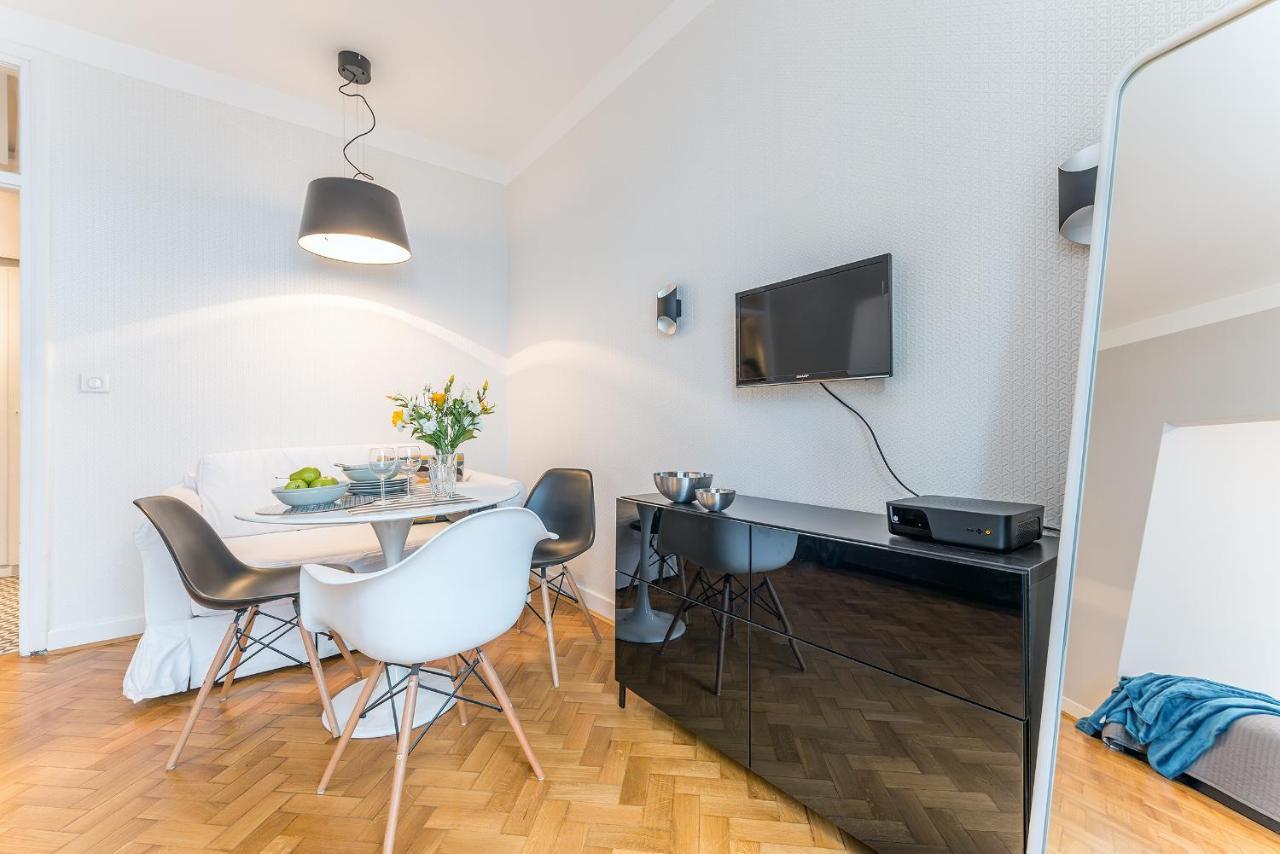 Butas For Rent Center Warsaw